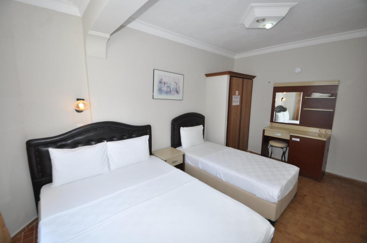 Defne & Zevkim Hotel Marmaris Extérieur photo