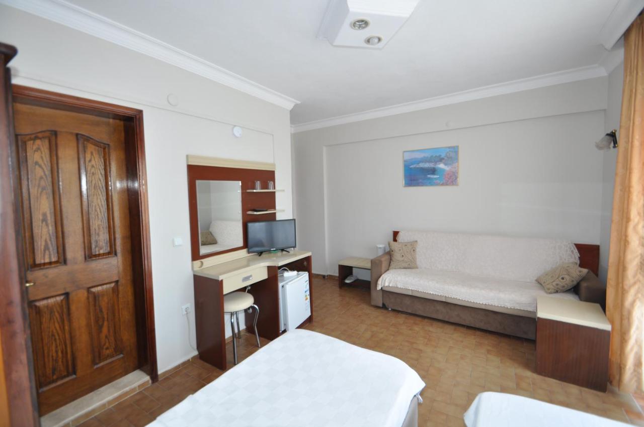 Defne & Zevkim Hotel Marmaris Extérieur photo