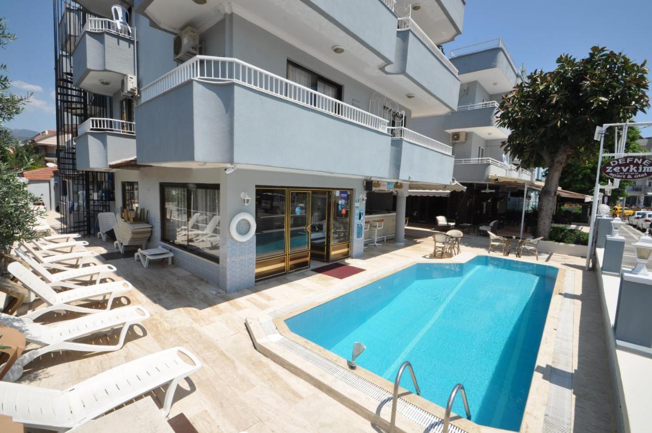Defne & Zevkim Hotel Marmaris Extérieur photo
