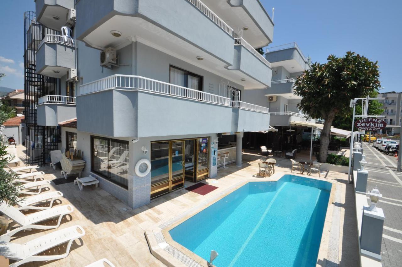 Defne & Zevkim Hotel Marmaris Extérieur photo
