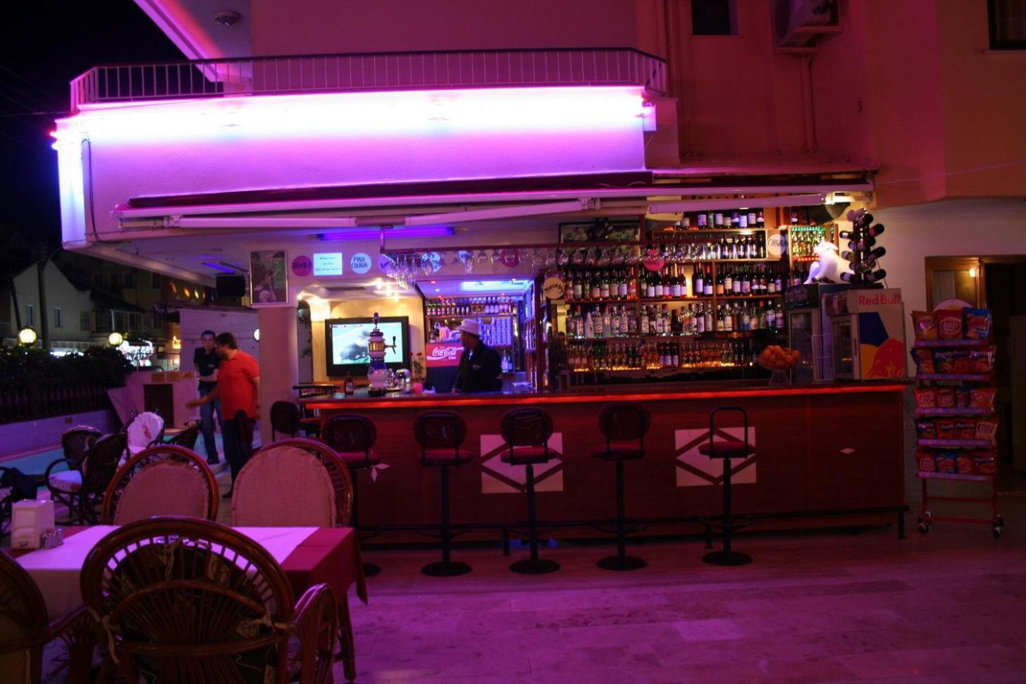 Defne & Zevkim Hotel Marmaris Extérieur photo