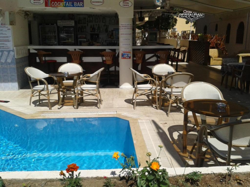 Defne & Zevkim Hotel Marmaris Extérieur photo
